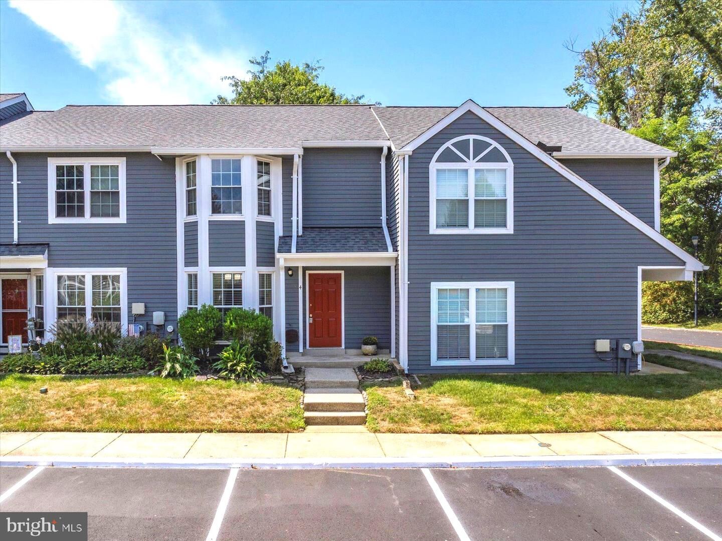 Property Photo: 4 Mizzen Court MD 21403