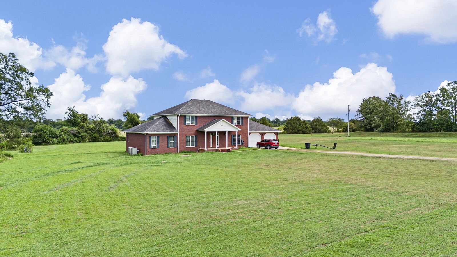 Property Photo:  10418 East Gate Circle  AR 72834 