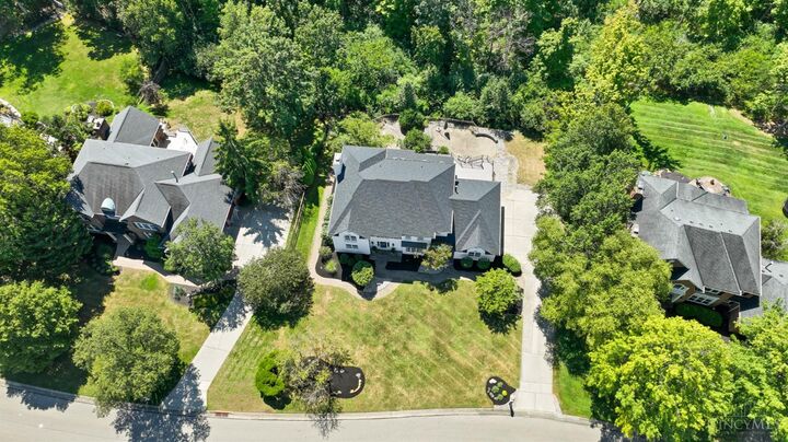Property Photo: 7521 Pinehurst Drive OH 45244