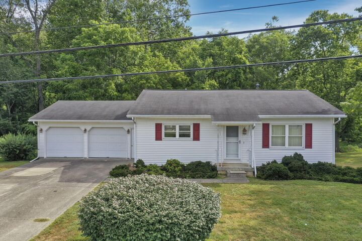 106 Dorsey Mill E Road  Heath OH 43056 photo