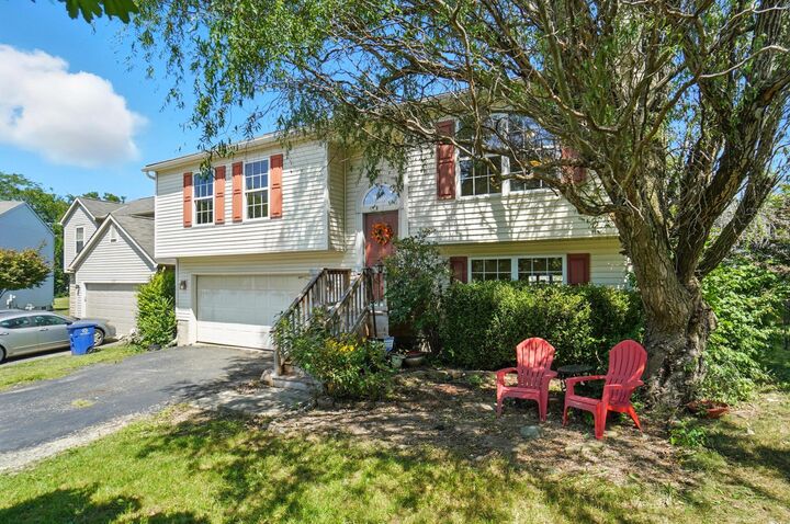 Property Photo: 1810 Aggie Court OH 43223