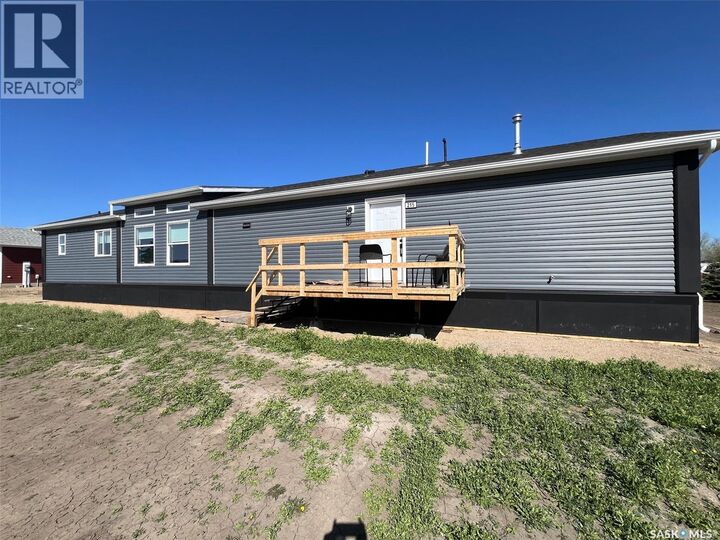 Property Photo:  215 1st Street  SK S0M 1X0 