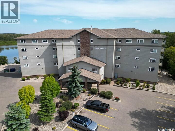 Property Photo:  301 1602 1st Street E  SK S6V 1G7 