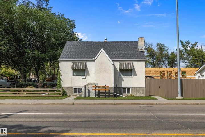 8020 115 Avenue NW  Edmonton AB T5B 0L1 photo
