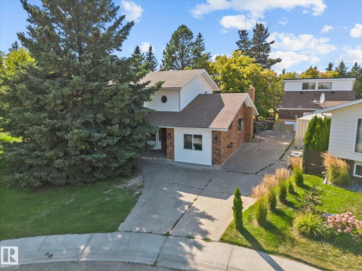 Property Photo: 78 Umbach Road AB T7Z 1H2