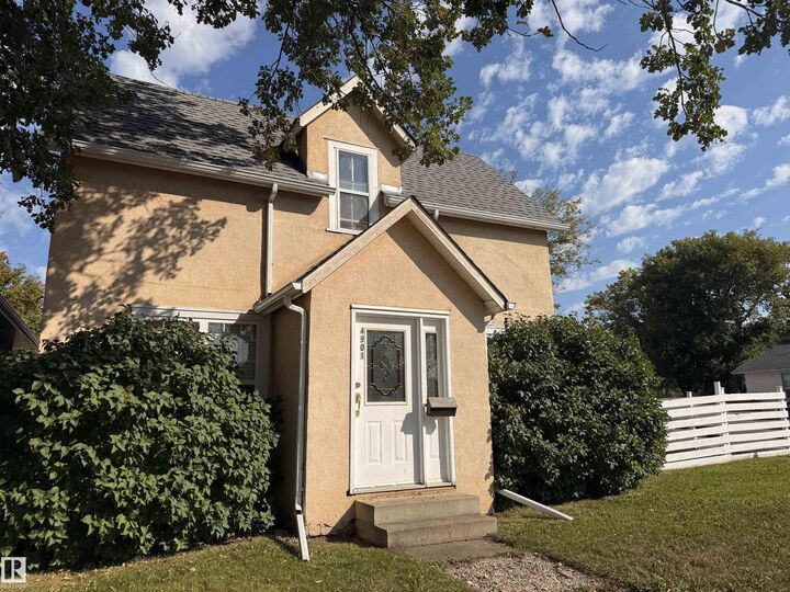 4901 53 Avenue  Stony Plain AB T7Z 1C5 photo