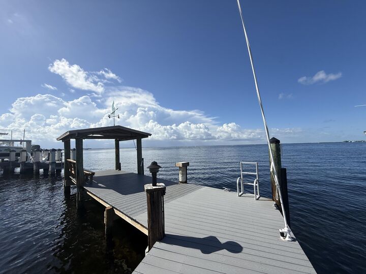 Property Photo:  851 Narragansett Lane  FL 33037 