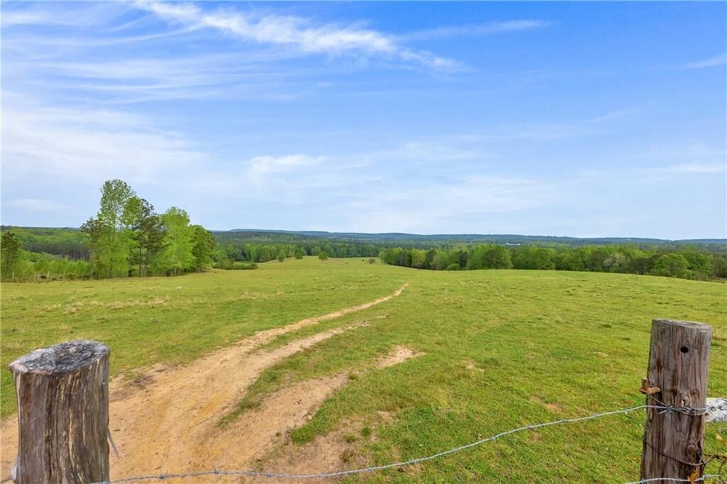 Property Photo: 2450 Chestnut Grove Road GA 31826