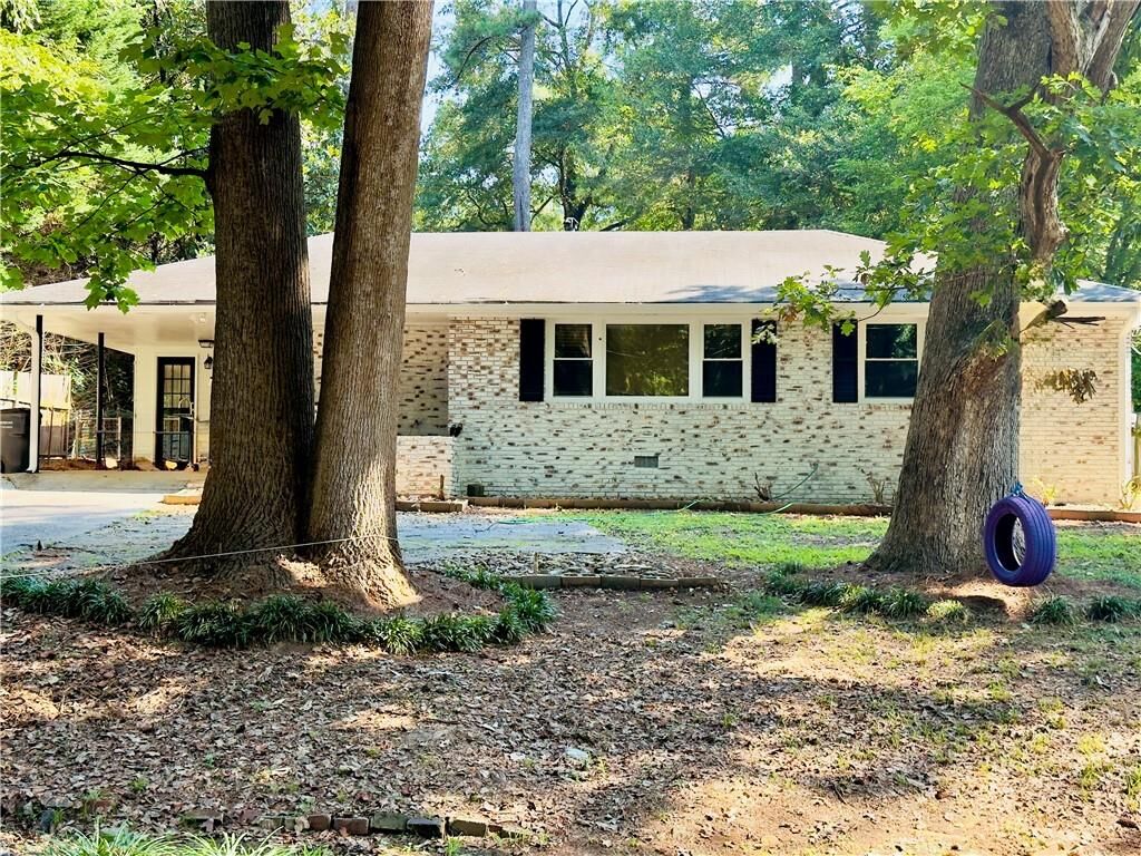 Property Photo: 1445 Varner Road GA 30062