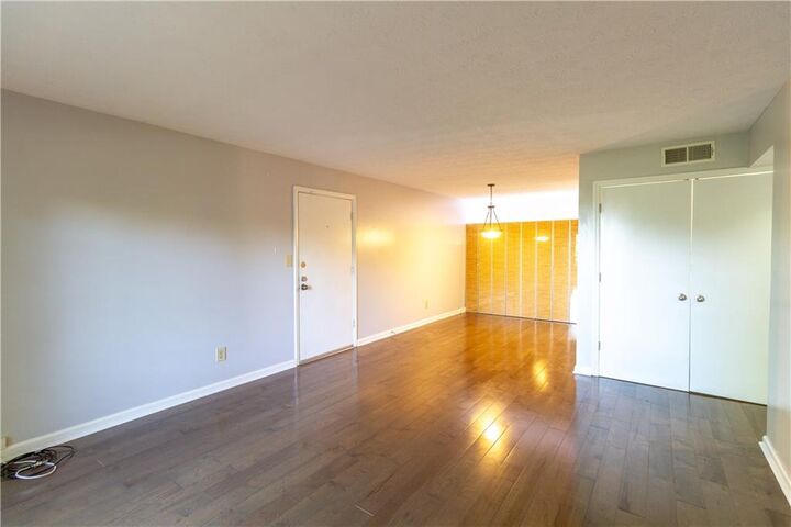 Property Photo: 2955 Seven Pines Lane 101 GA 30339