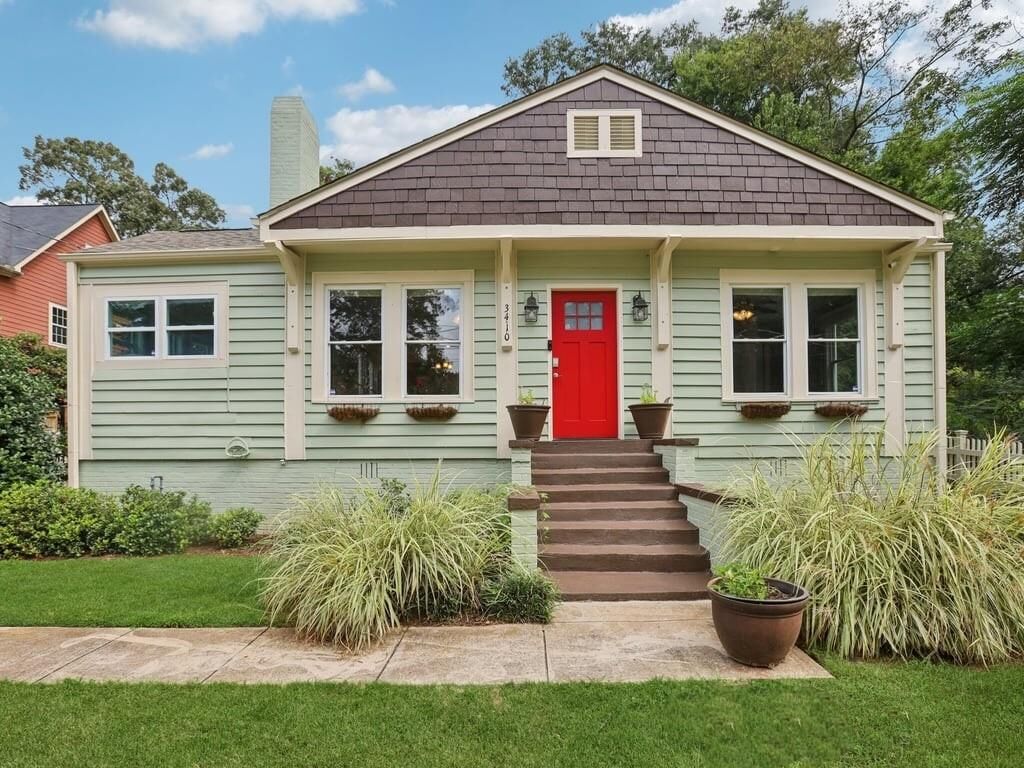 Property Photo: 3410 Glenwood Road GA 30032