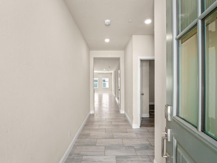 Property Photo:  590 Blue Oak Lane W  CA 93636 