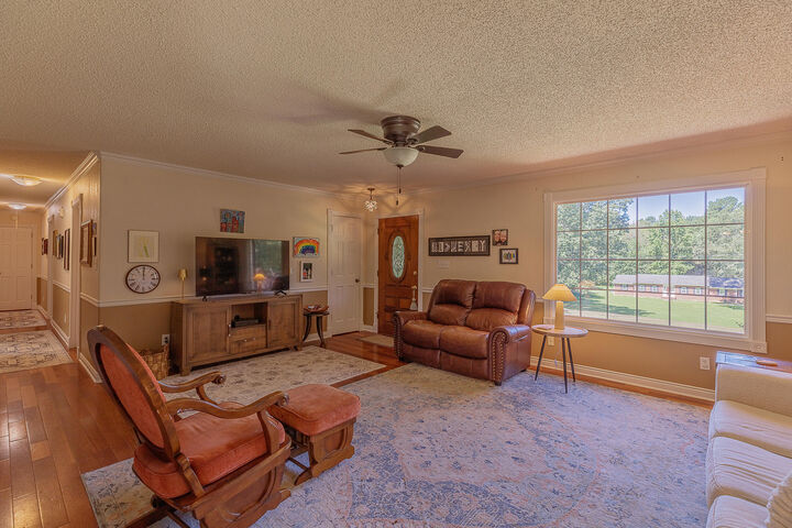 Property Photo:  164 Pine Street  GA 30753 
