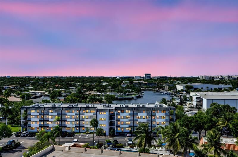 Property Photo: 777 S Federal Hwy Ph12 FL 33062