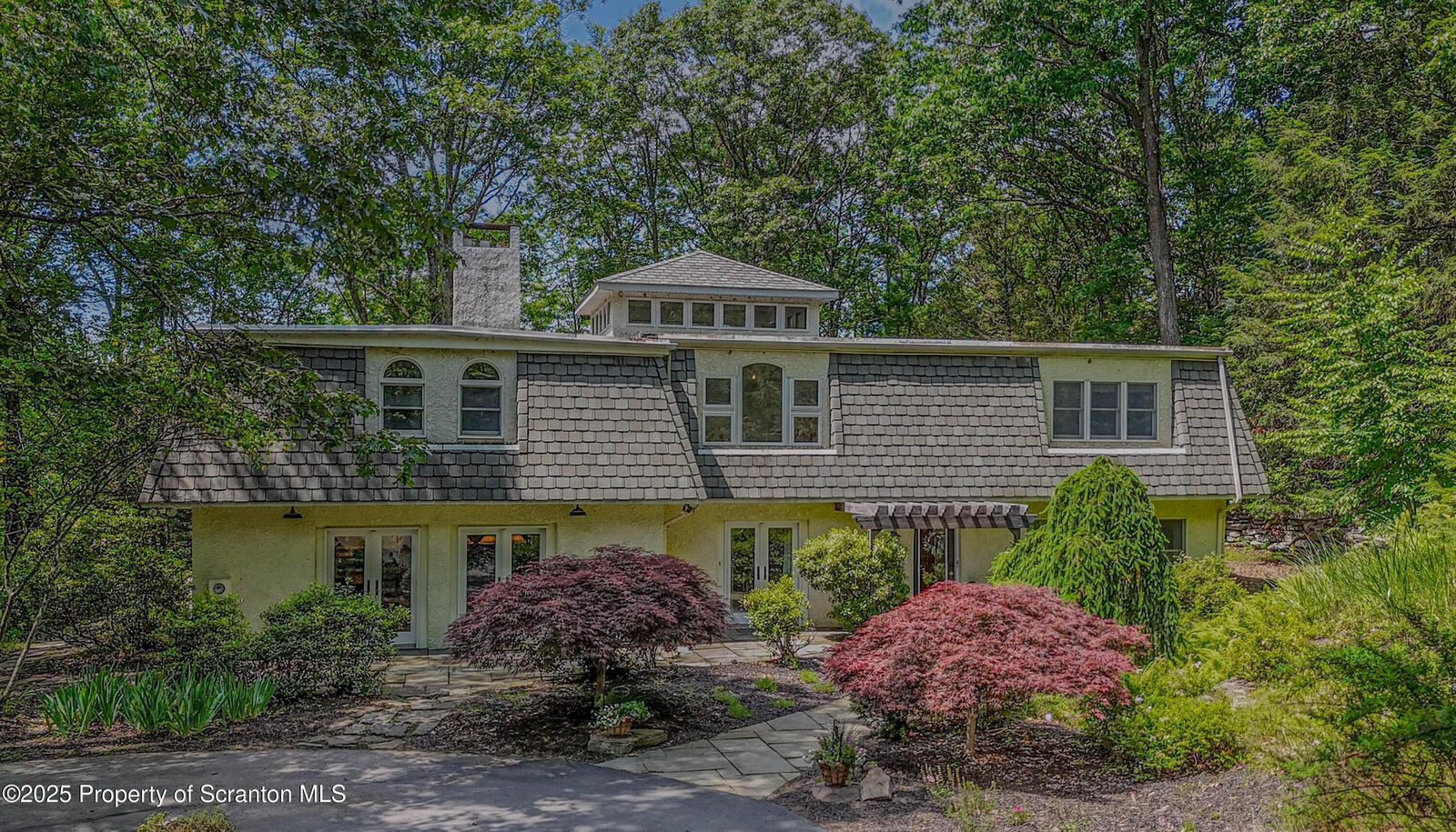 Property Photo:
