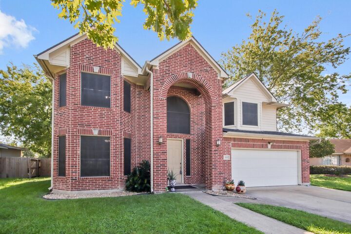 Property Photo:  1610 Evesham Drive  TX 77015 