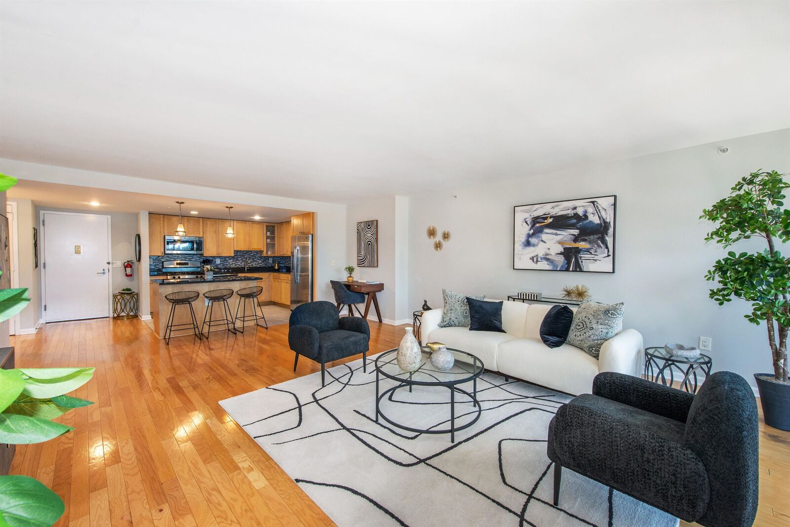 Property Photo:  700 Grove St 6D  NJ 07310 