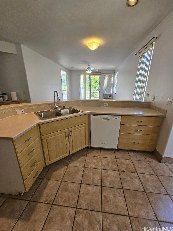 Property Photo:  95-944 Wikao Street D104  HI 96850 