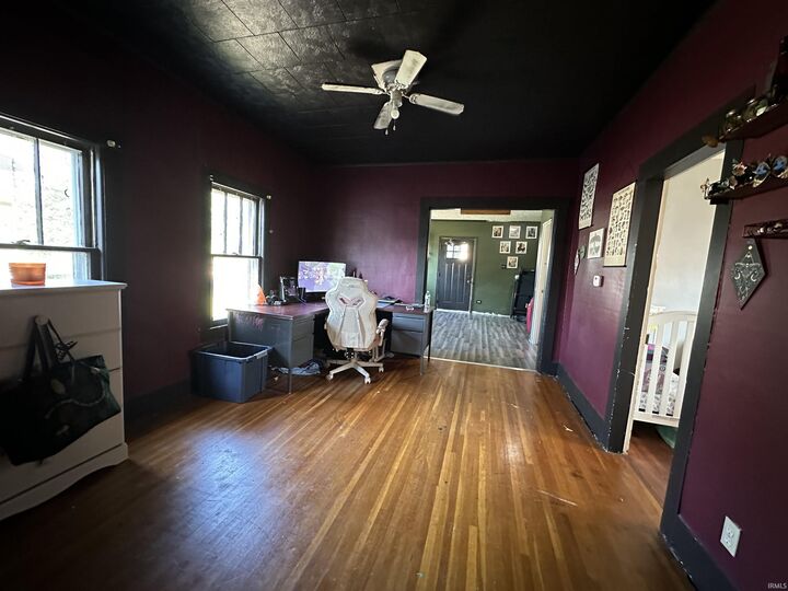 Property Photo:  8 S Jefferson Street  IN 47471 