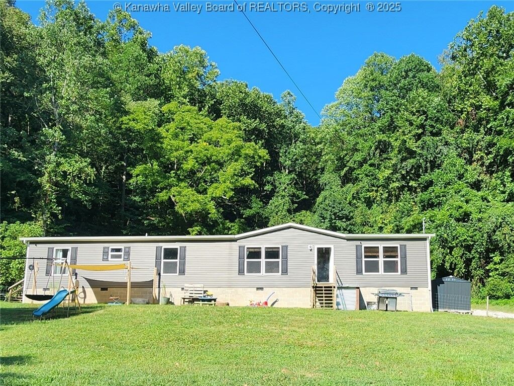 Property Photo: 2573 Pentacre Road WV 25071