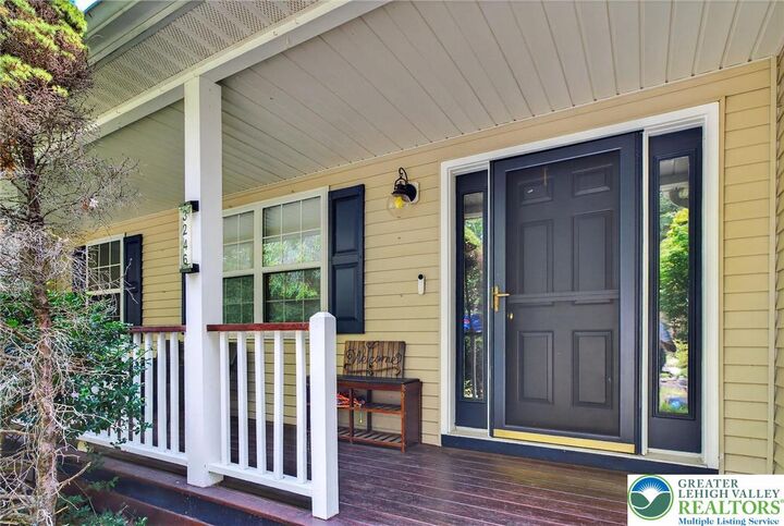 Property Photo: 3246 Mountain View Drive PA 18372