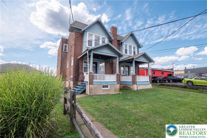 1049 25th Street  Palmer Twp PA 18045 photo