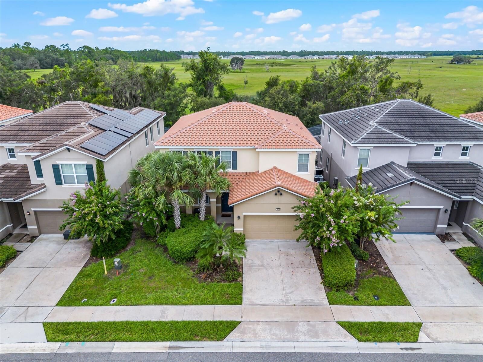 Property Photo: 6096 Broad Oak Drive FL 33837