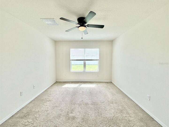Property Photo: 15402 Ibis Fall Place FL 33573