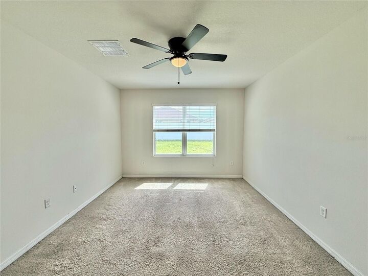 Property Photo: 15402 Ibis Fall Place FL 33573