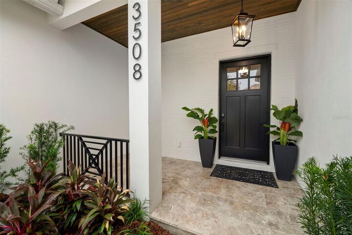 Property Photo: 3508 W Vasconia Street FL 33629