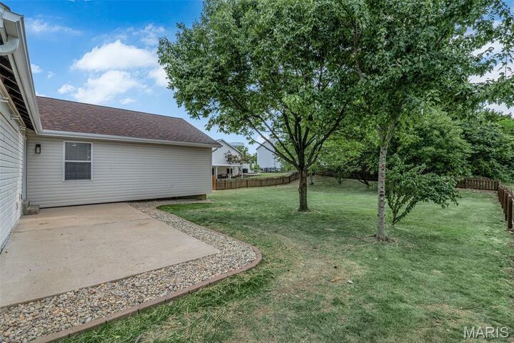 Property Photo: 110 Keystone Crossing Drive MO 63368