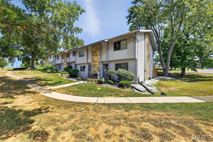 Property Photo: 2305 Gascony Drive 2305 MO 63367