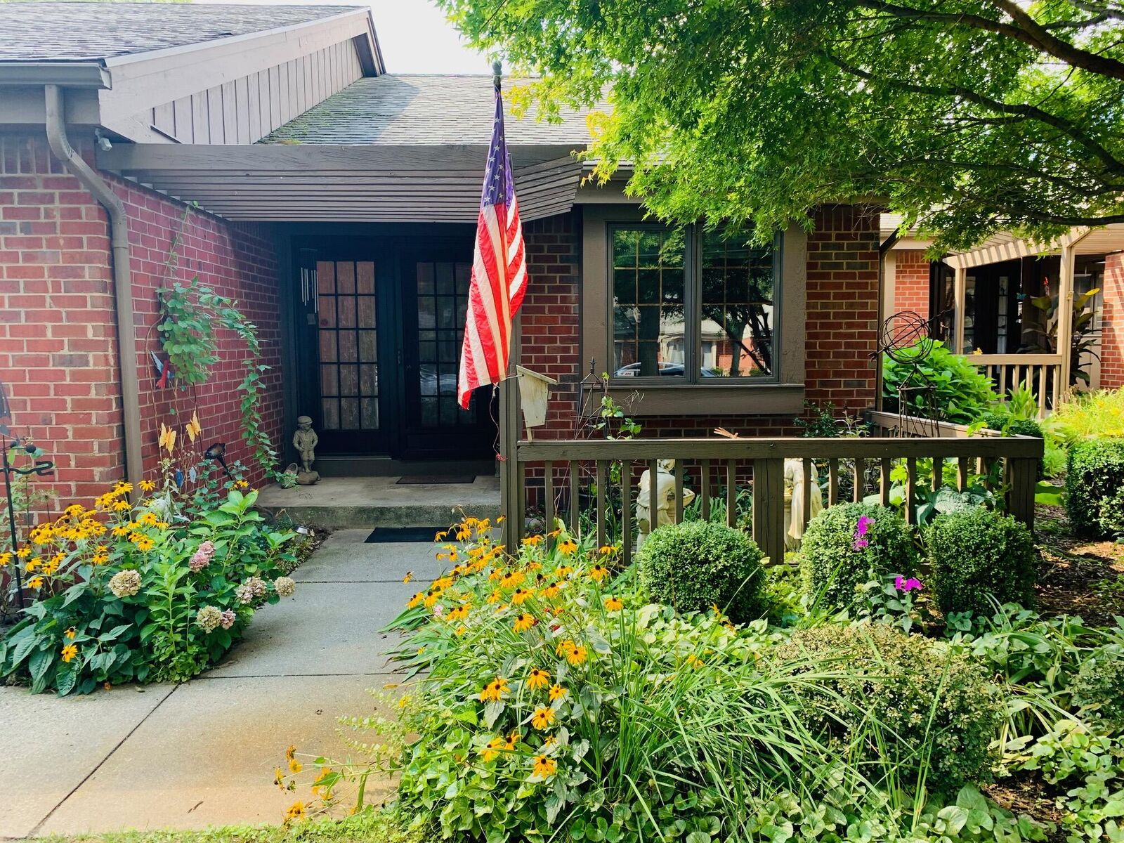 Property Photo:  1335 Suncrest Drive NE  MI 49525 