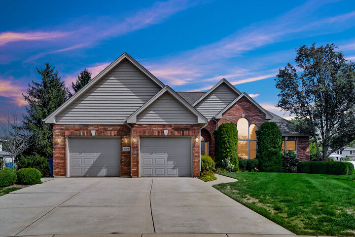 Property Photo:  1527 Williams Court  IL 60417 
