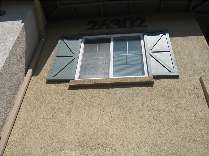 Property Photo: 26302 Arboretum Way 105 CA 92563