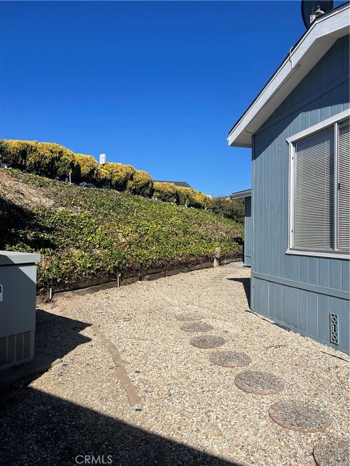 Property Photo:  852 Glenoak Drive  CA 93420 