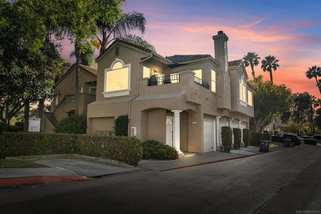 Property Photo: 1176 Portobelo Dr CA 92124