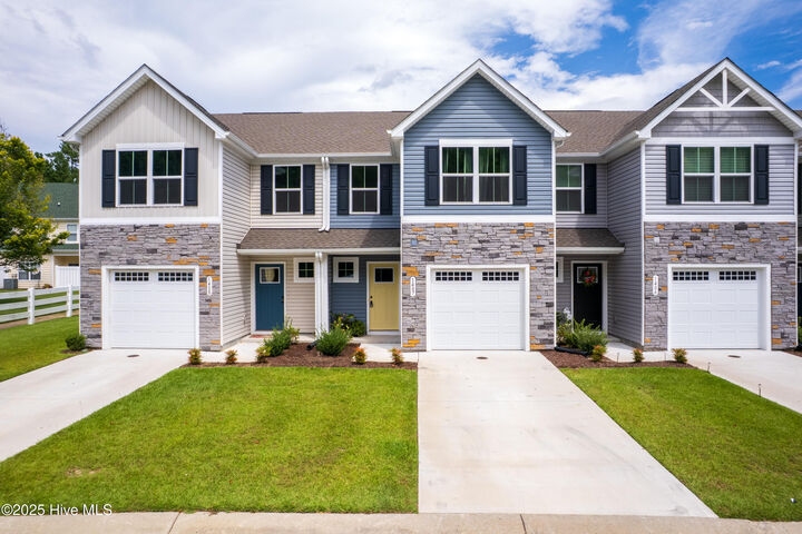 1407 Raven Way Way  Elizabeth City NC 27909 photo