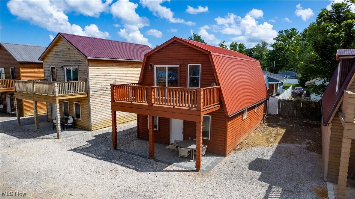 Property Photo: 5919 Lake 28 OH 44004