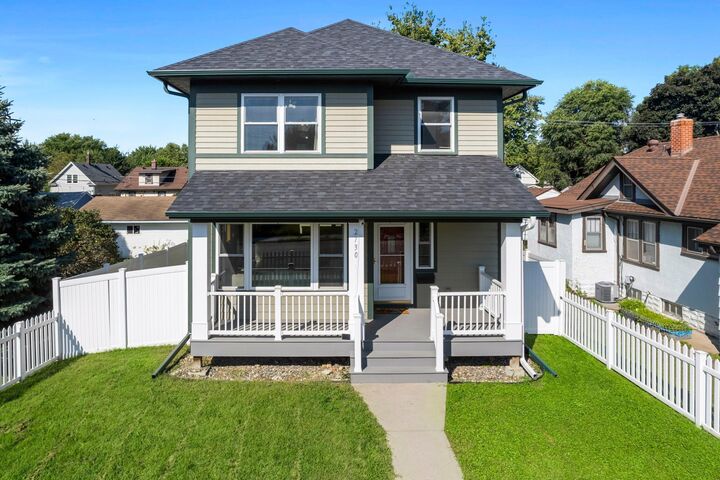 2730 Grand Street NE  Minneapolis MN 55418 photo
