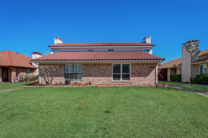 Property Photo:  3011 Modella Avenue  TX 75229 