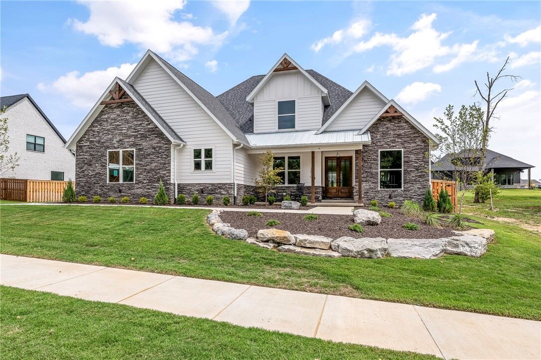 Property Photo: 3610 Bridger Lane AR 72712
