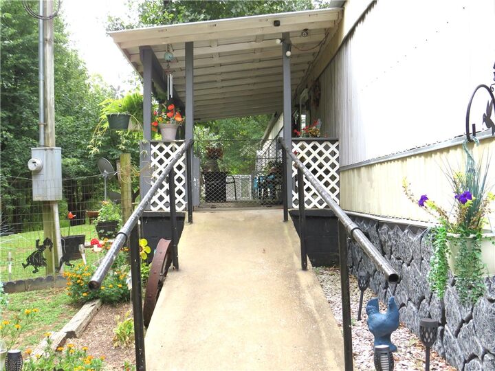 Property Photo: 7211 Jo Saylors Drive AR 72601