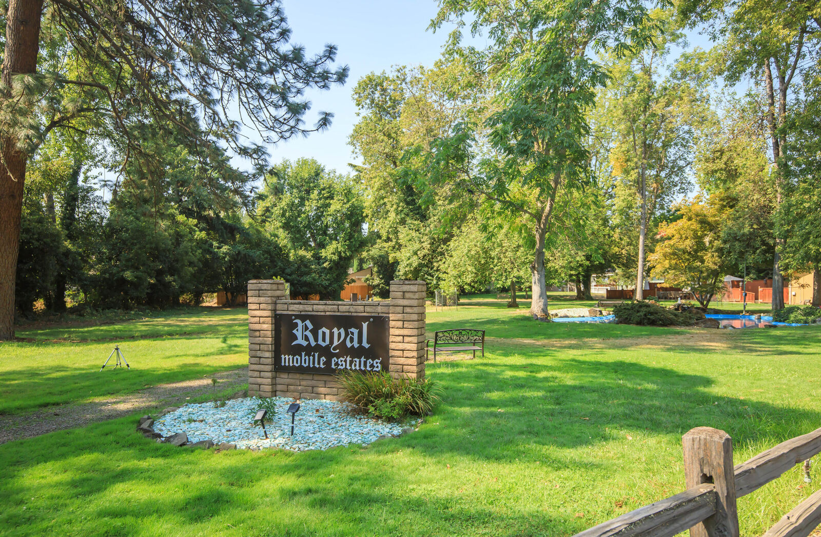 Property Photo: 1055 N Fifth Street 28 OR 97530