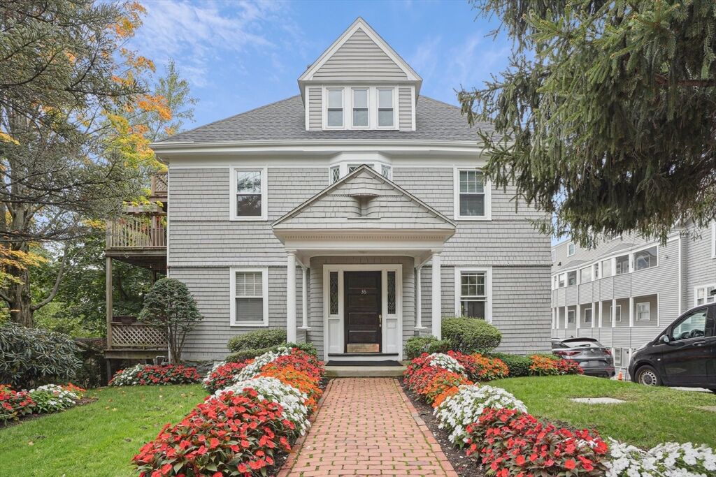 Property Photo:  36 Cummings Rd 1  MA 02135 