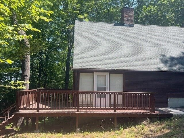 Property Photo:  871 Pleasant St  MA 01453 