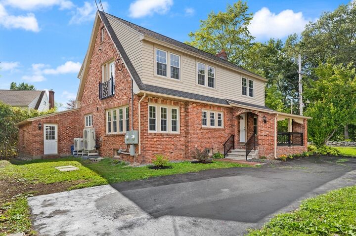 Property Photo: 129 Maple Ave MA 01545