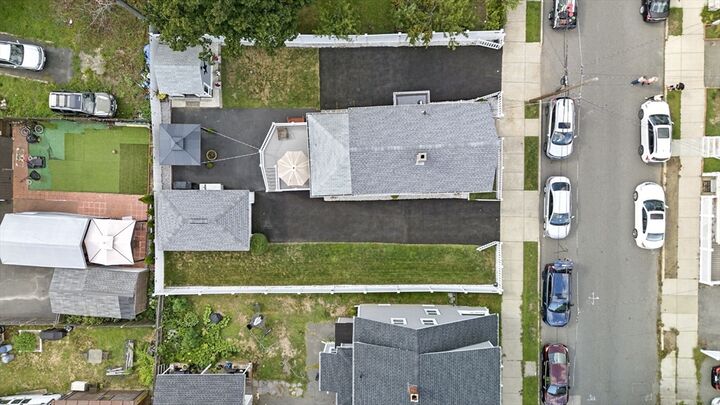 Property Photo:  11 Clinton St  MA 01902 