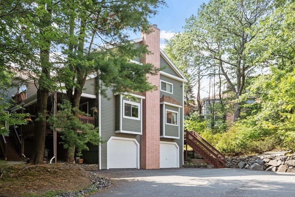 Property Photo:  32 Whaler'S C  MA 01970 