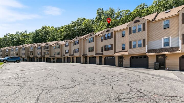 216 Morgan Dr 216  Haverhill MA 01832 photo